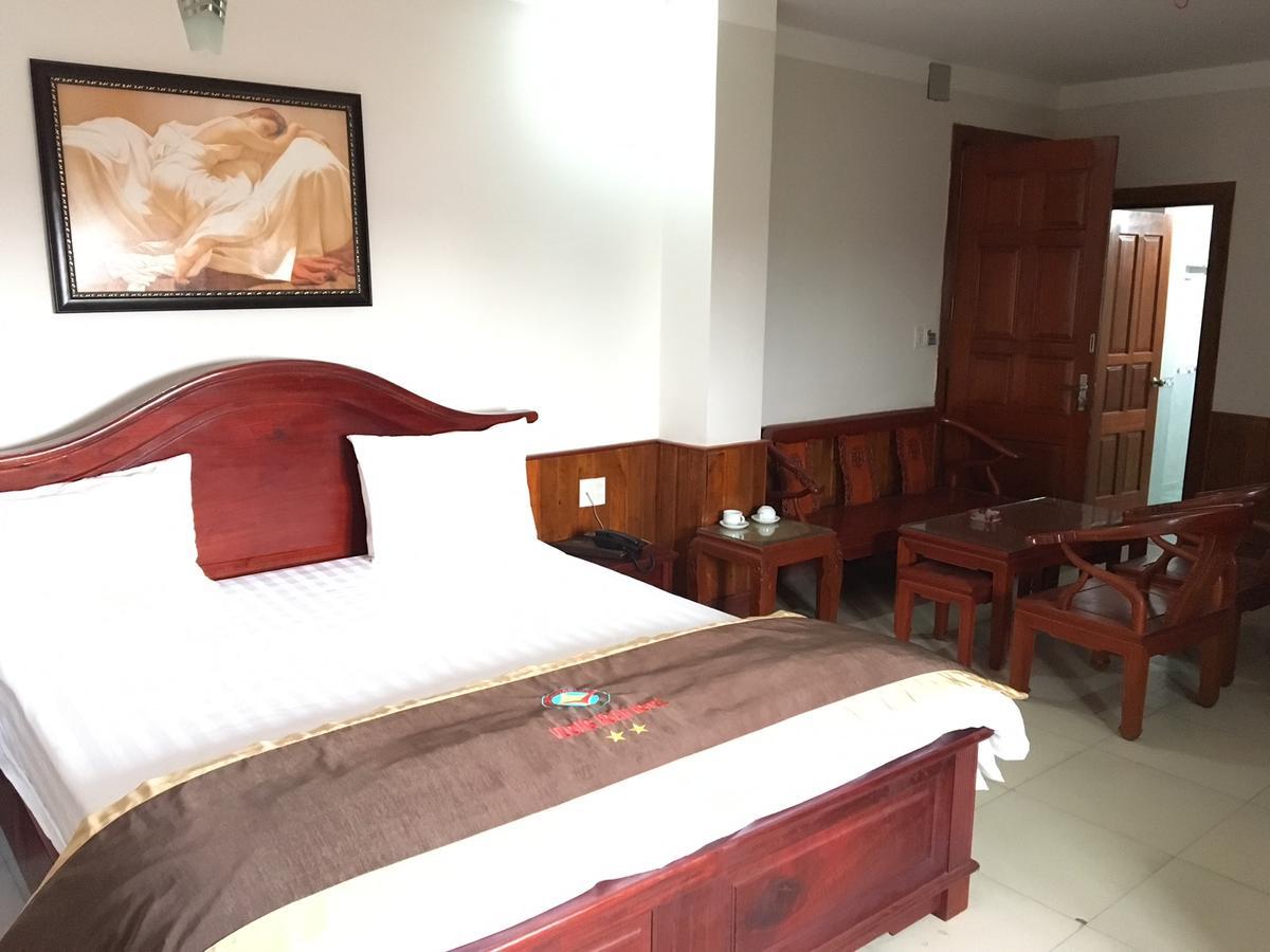 Hotel Vuong Hoan 2 Vinh Exterior foto